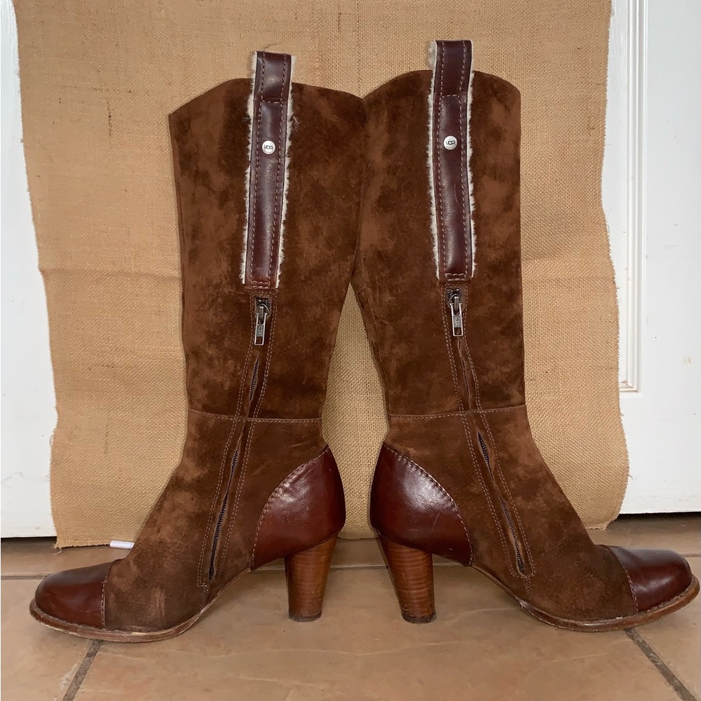 Size 8.5 Brown Suede Australia UGG heel boots